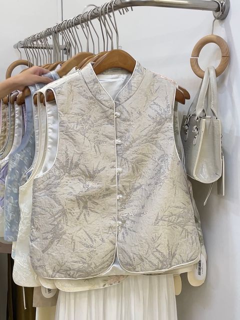 image_0C7B3B31-0654-4596-9C55-561DF044AC85_1762148767