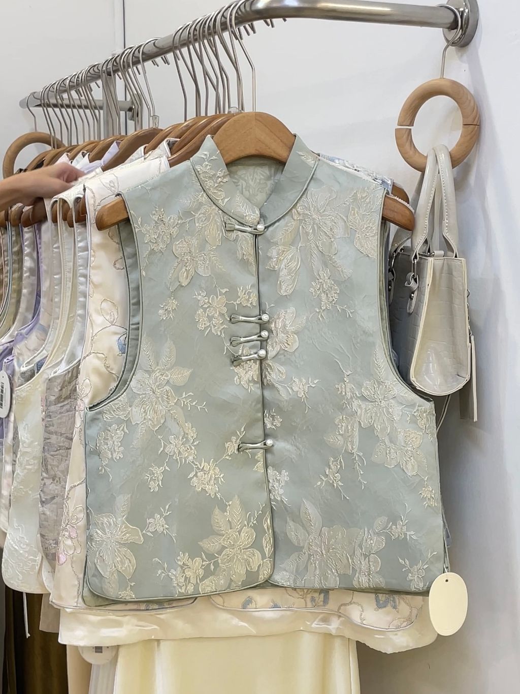 image_DB53367F-C7F7-4390-A5F2-D1CAFCB1A1D1_1762148860